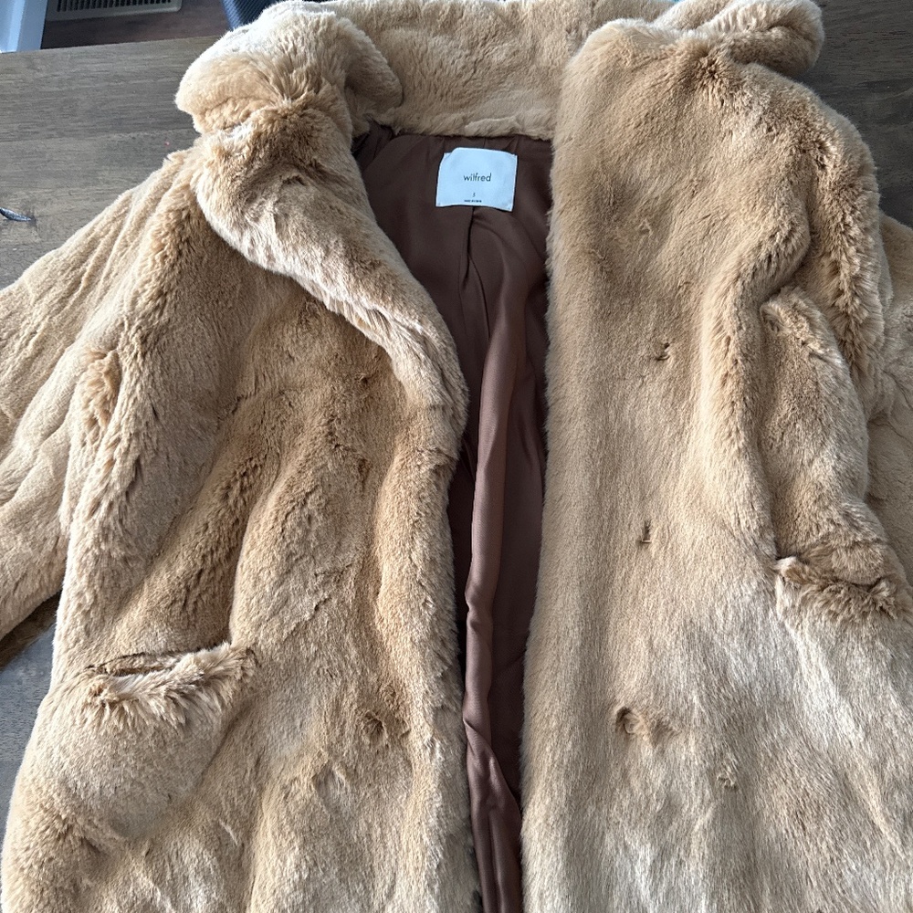 Wilfred Faux Fur Coat – Size Small (Aritzia)